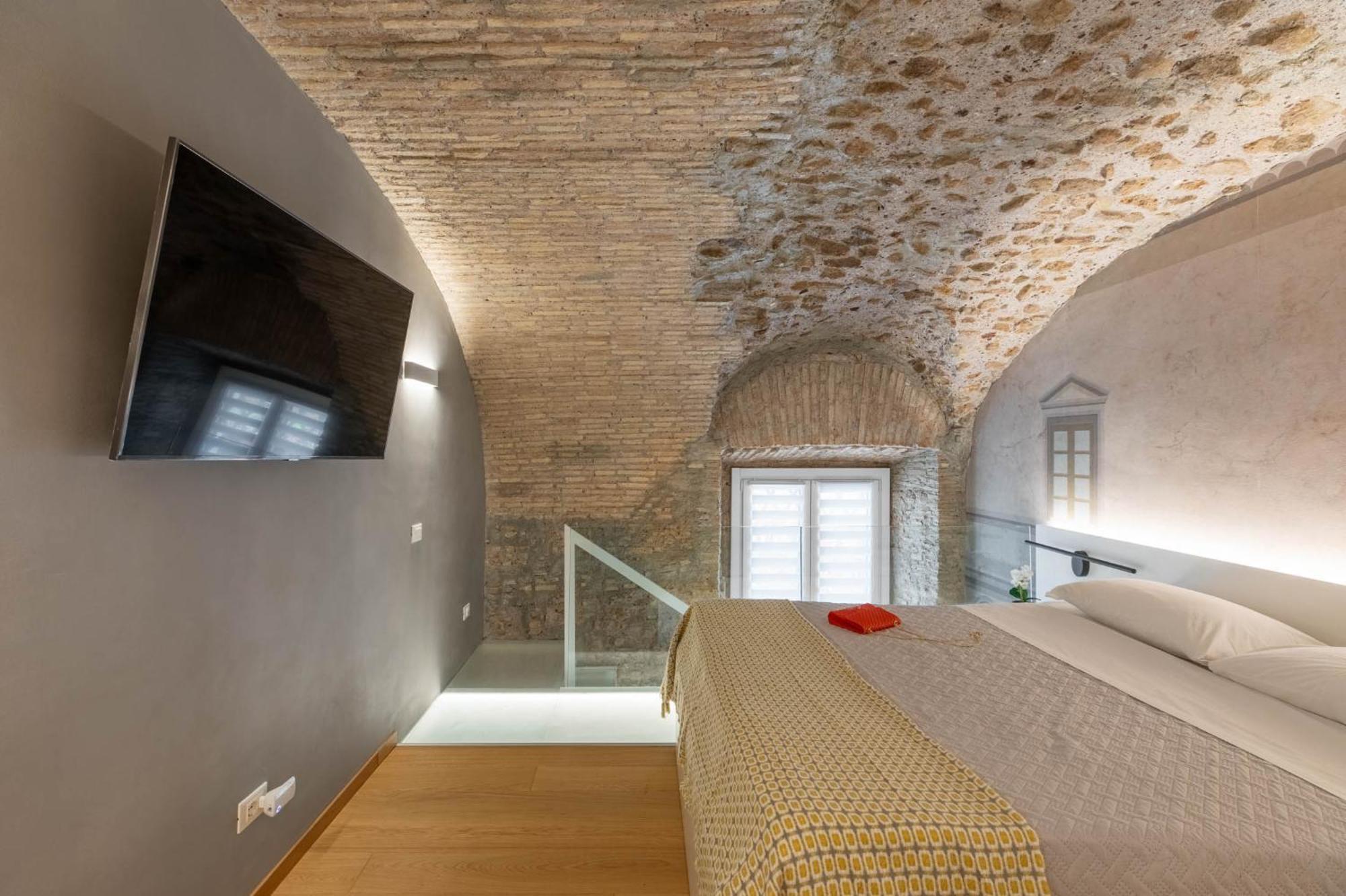 Апартаменты Iflat Glass And Stone Loft Рим Экстерьер фото